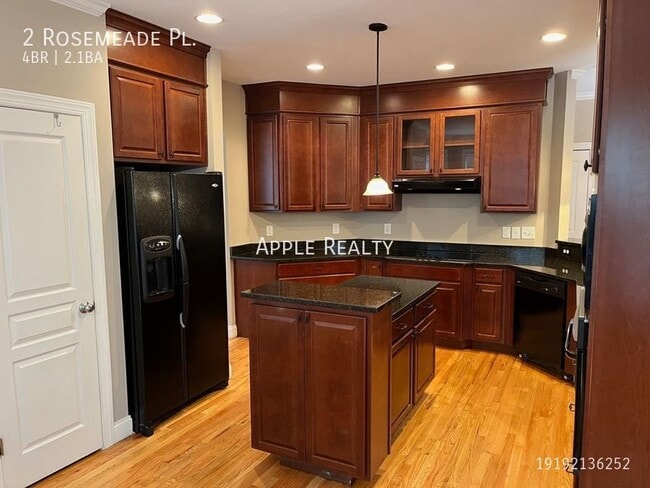 Photo - 2 Rosemeade Pl