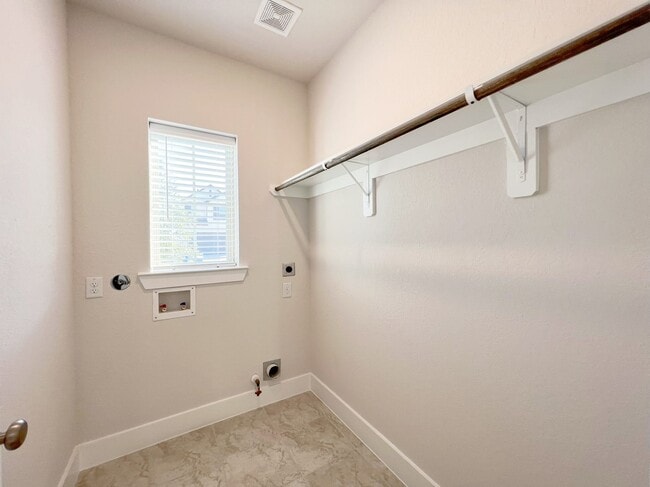 Photo - 18414 Palmetto Vw Dr