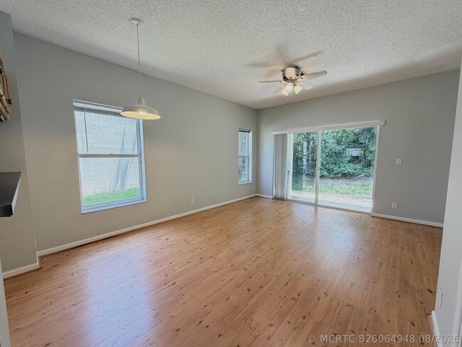 5035 Palmbrooke Cir