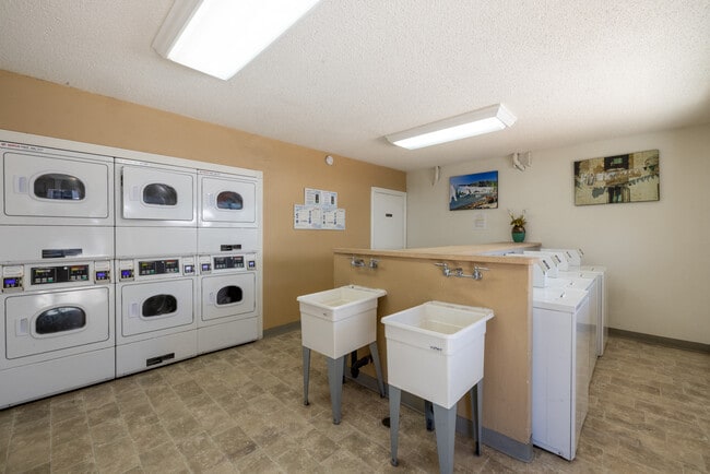 Photo - Campbell West Apartments