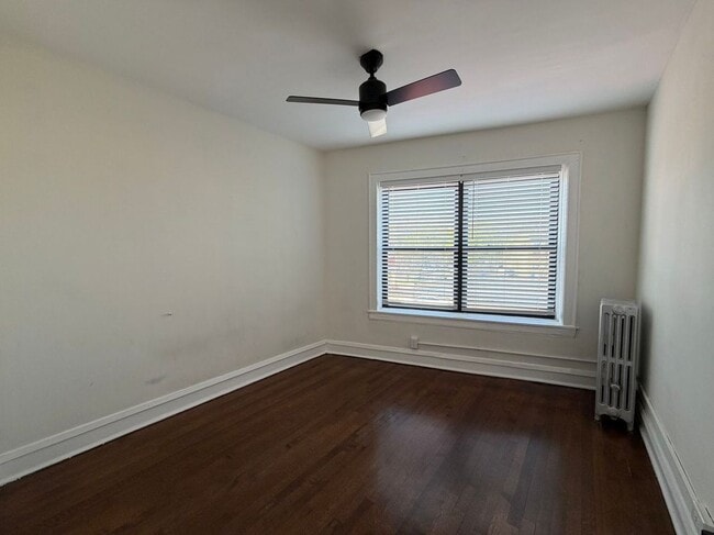 Photo - 5441/2 N Lincoln Ave