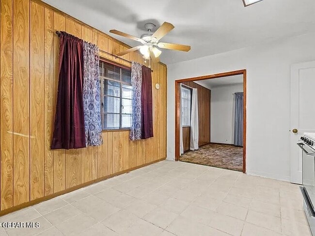 Photo - 3222 Frankfort Ave