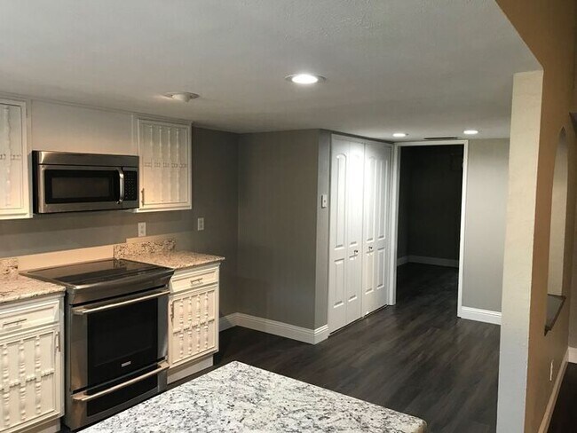 Photo - 4518 Mint Dr