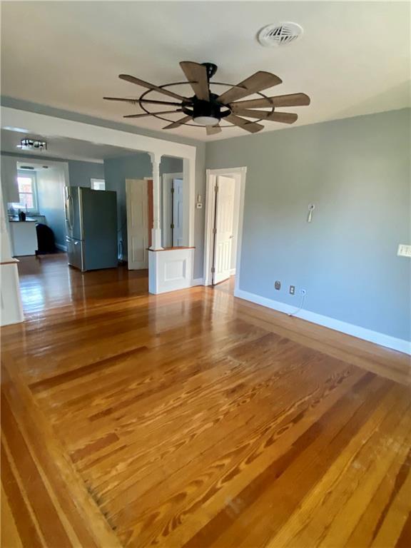 Photo - 219 Bucklin St