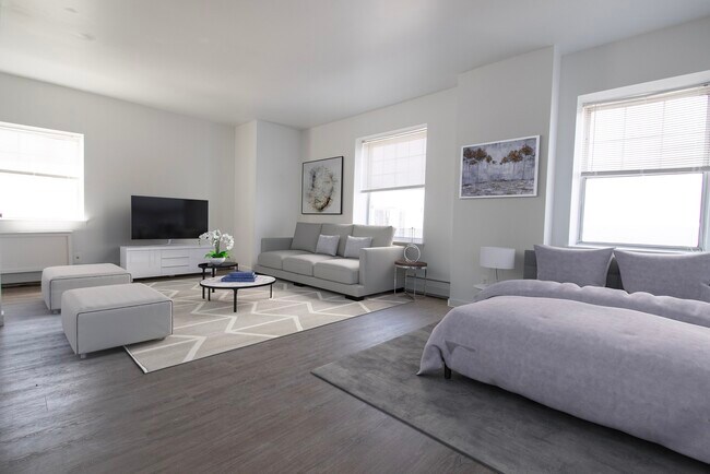 Studio Layout - The Taft