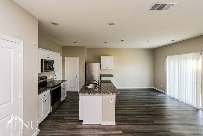 Photo - 6040 Mojave Dr