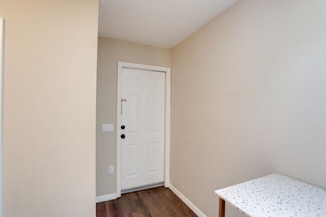 14222 Sonco Ave