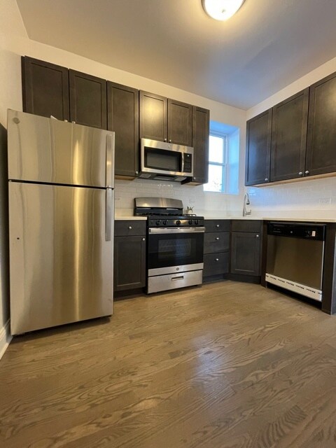 Photo - 2814 N Troy St Unit 2R