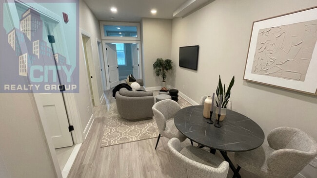 Photo - 222 Tremont St Unit 1