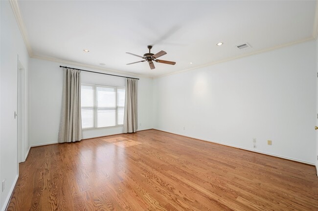 Photo - 4106 N Blvd Park