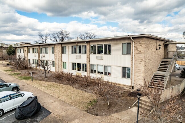 Beechtree Condos - Beechtree Condos
