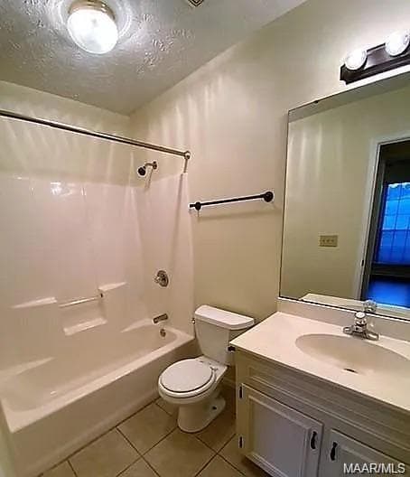 Photo - 146 Guilford Ln
