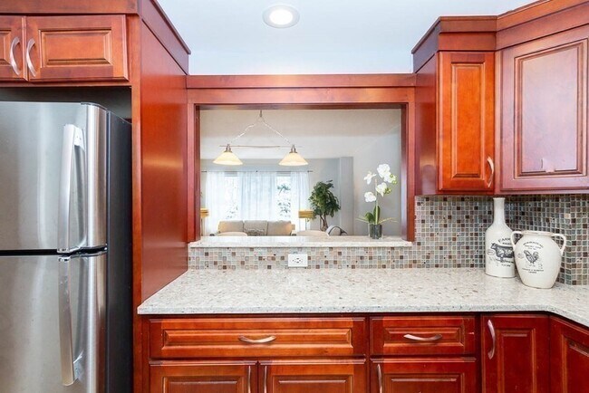 Photo - 22 Chestnut Pl Unit 114
