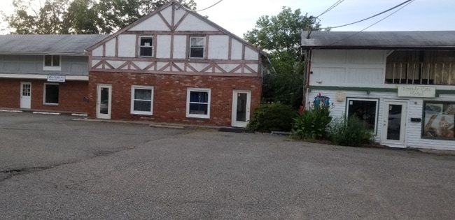 Photo - 39 Mine St Unidad 2B