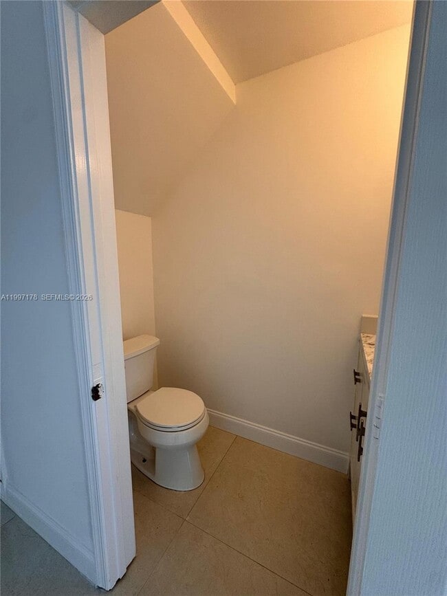 Photo - 16747 Hemingway Dr