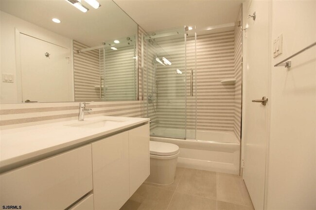 Photo - 2700 Atlantic Ave Unit 602