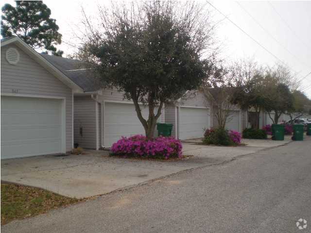 Building Photo - 953 Tray Dr Rental