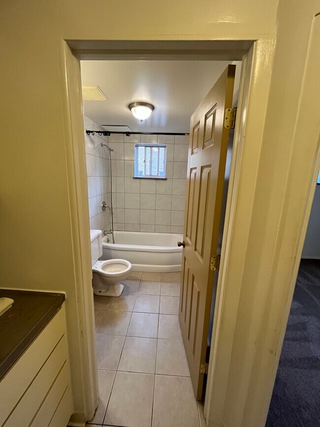 Photo - 3212 Harry Lee Ln Unit 9