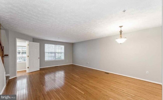 Photo - 16116 Edenwood Dr