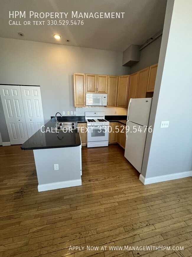 Photo - 2404 Prospect Ave E Unit 307