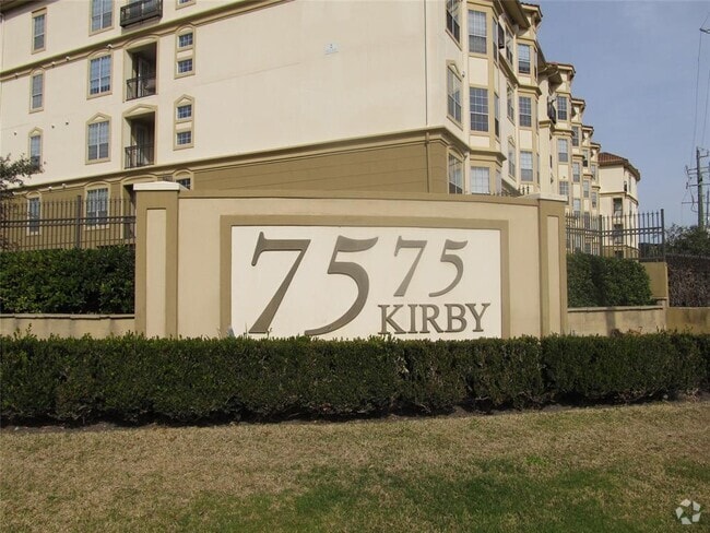 Building Photo - 7575 Kirby Dr Unit 3202 Rental