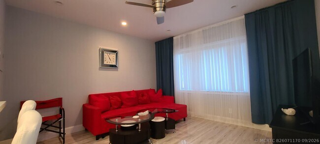 Photo - 1012 Pine Dr Unit 1