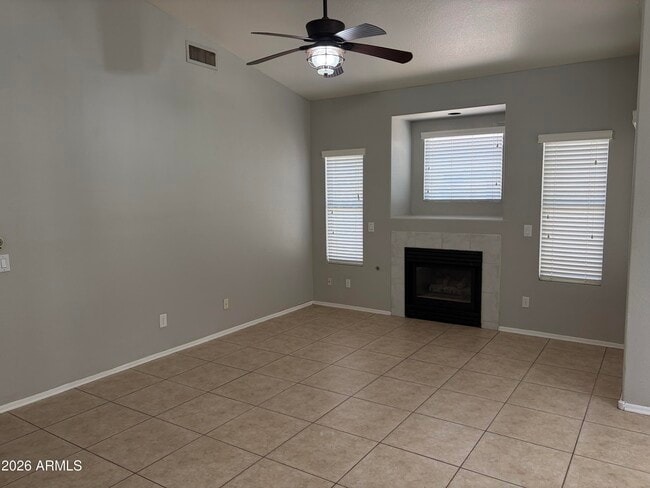 Photo - 1660 E Gary Dr