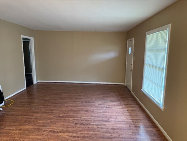 Photo - 1019 Peyton Ave