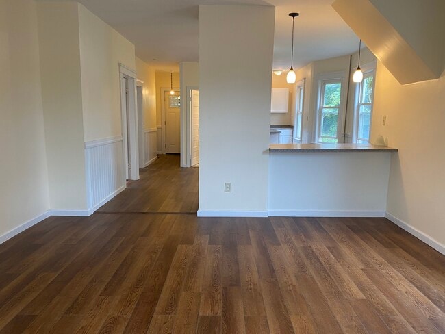 Photo - 68 Everard St Unit 2