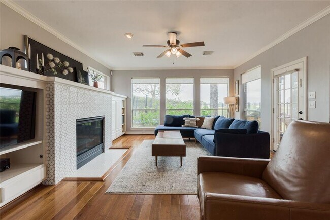 Photo - Stunning Home in Falcon Point!