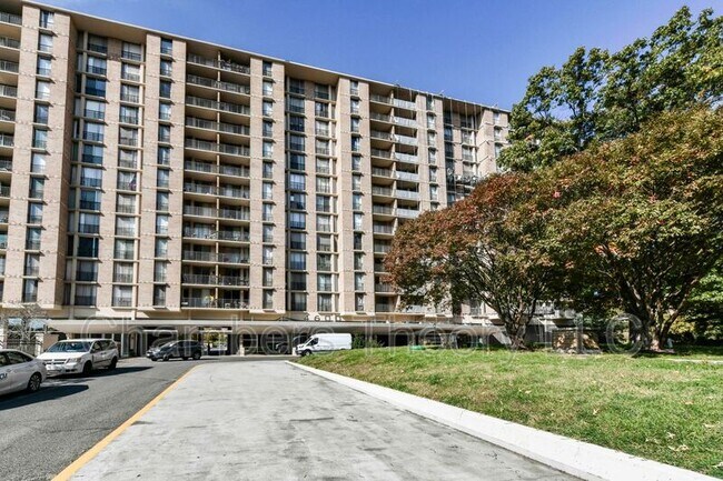 Photo - 4600 S Four Mile Run Dr Unit 414