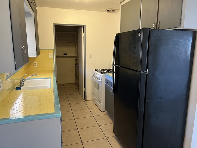 Photo - 223 E 2nd St