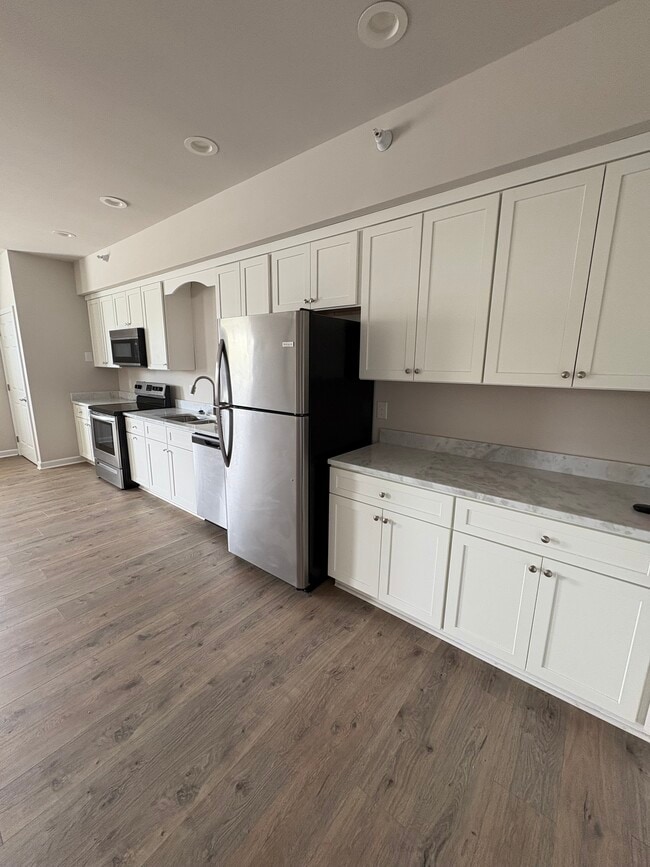 Photo - 107 Screven St Unit B