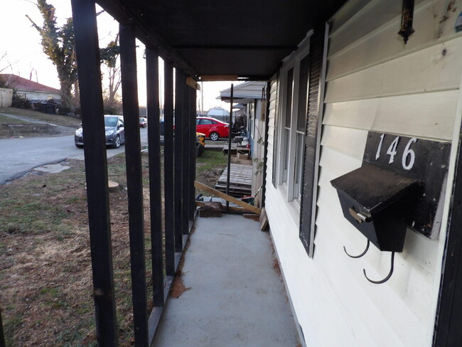 Photo - 146 Allnutt Dr