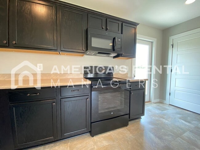 Photo - Home for Rent in Talladega, AL!!! COMING SOON!