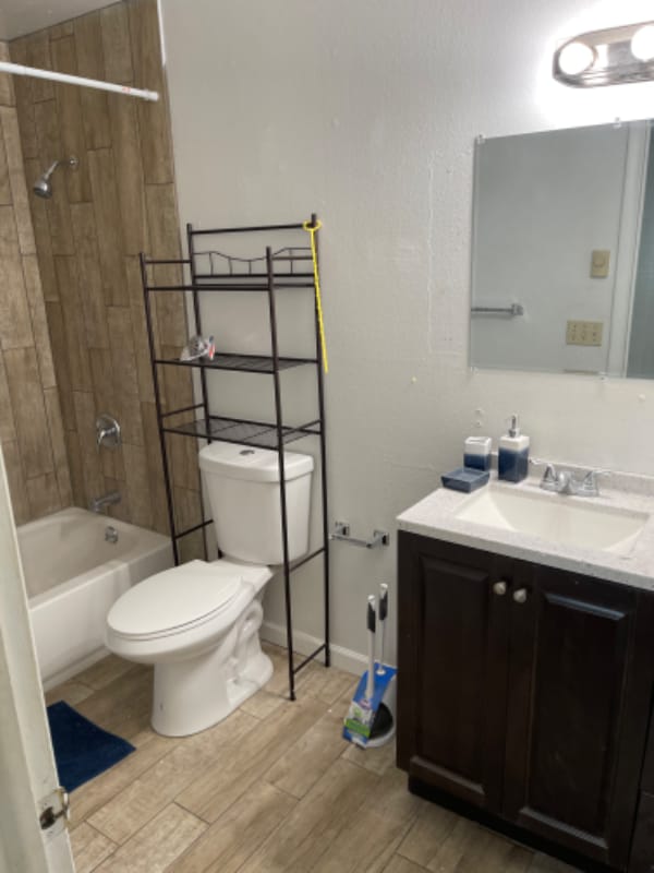 Photo - 1706 N Hayes