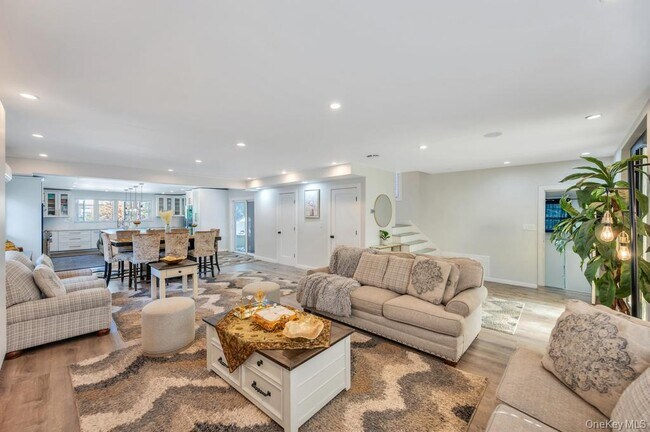 Photo - 6 Ash Ln