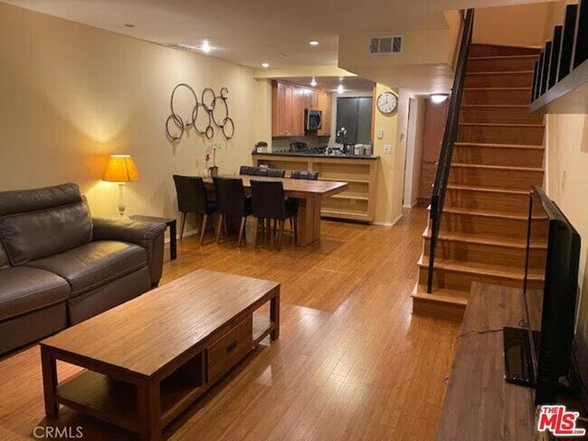 Photo - 12717 Mitchell Ave