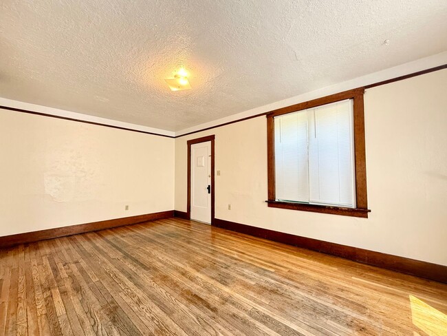 Photo - 2512 N 2nd St