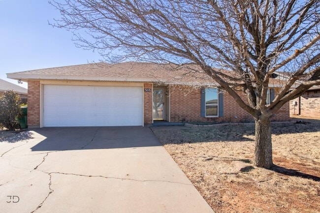 Photo - 505 W Coleman Ave