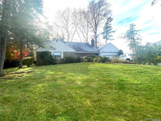 Photo - 60 Grist Mill Ln
