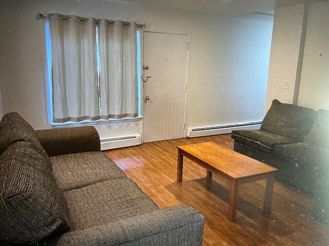 Photo - 1130 S Forest Ave Unidad 2