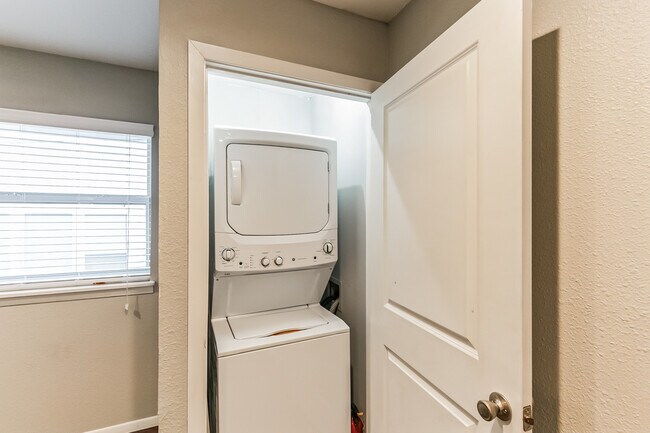 Photo - 6315 Richmond Ave