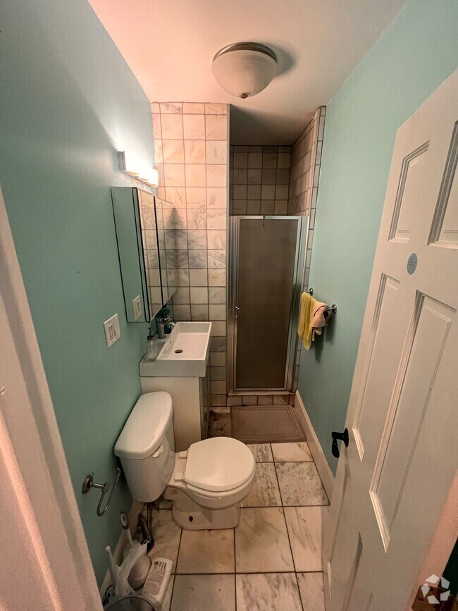 Building Photo - 39 Springfield St Unit 1 Rental