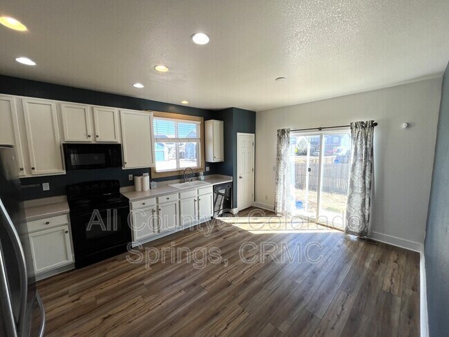 Photo - 8397 Hames Dr