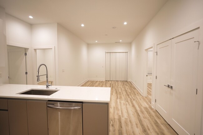 Sala de estar - 1155 Custer Ave SE Unidad 302