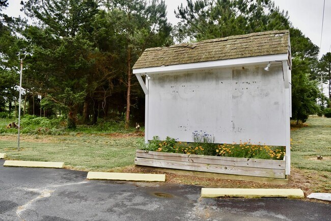 33453 Chincoteague Rd
