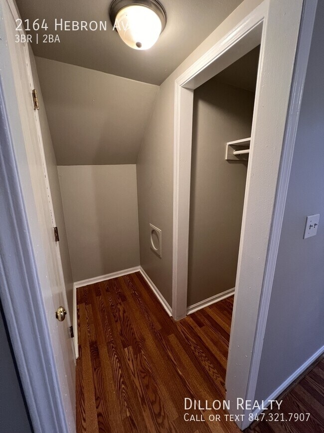 Photo - 2164 Hebron Ave