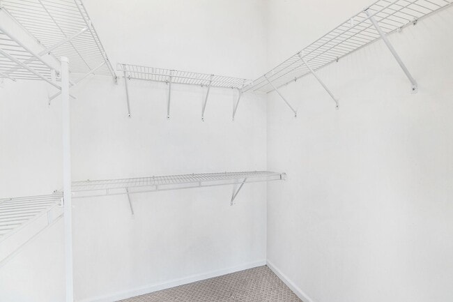 Closet Overview - BELLCLAIRE, LLC