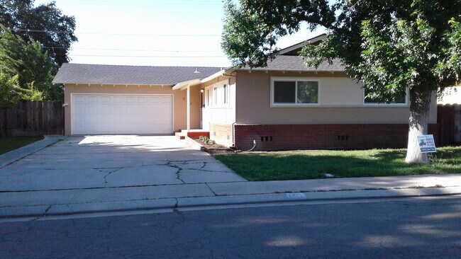 Coming Soon - Coming Soon House